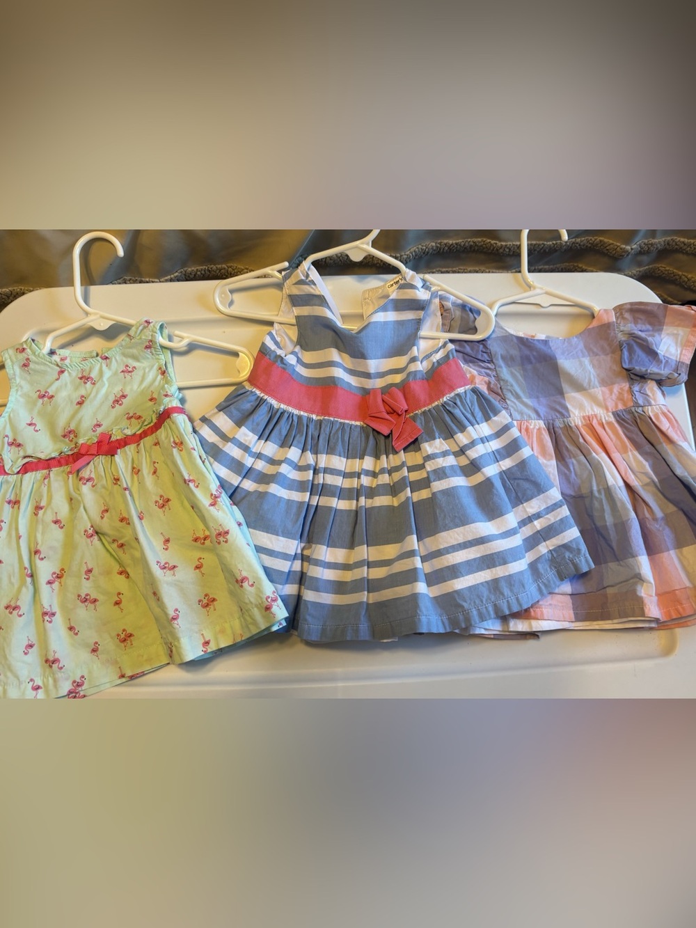 Newborn and 0-3 lot girls